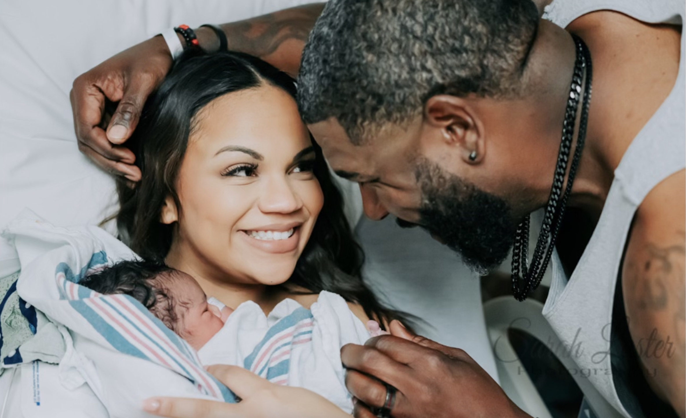 Tiffany and Louis Whitlow welcome their son Ace moments after his birth. 